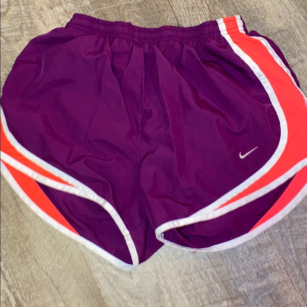 Nike running shorts size M